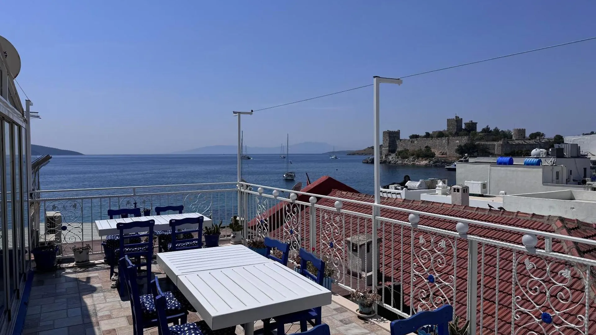 White&Blue Bodrum